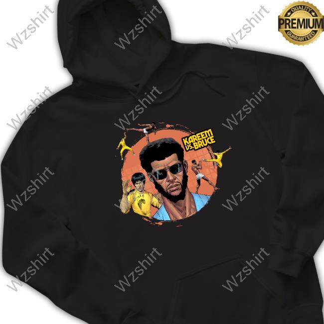 Kareem Abdul-Jabbar Kareem vs. Bruce Circle Crewneck Sweatshirt Kareem Abdul-Jabbar Kareem vs. Bruce Circle Crewneck Sweatshirt